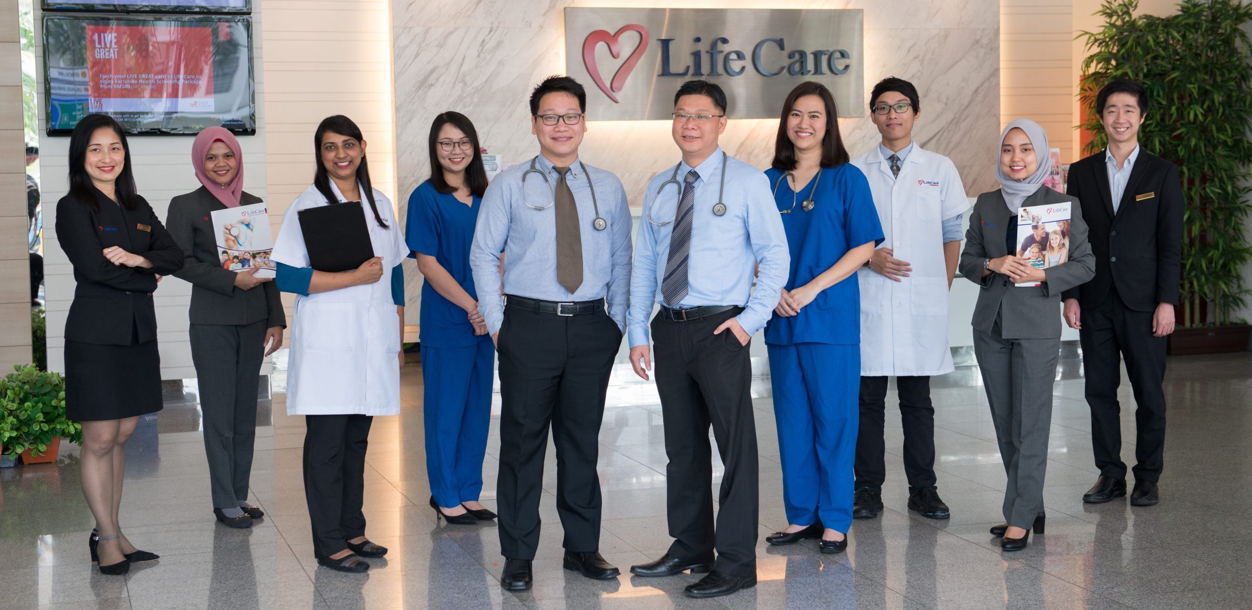 About LifeCare Diagnsotic front staff